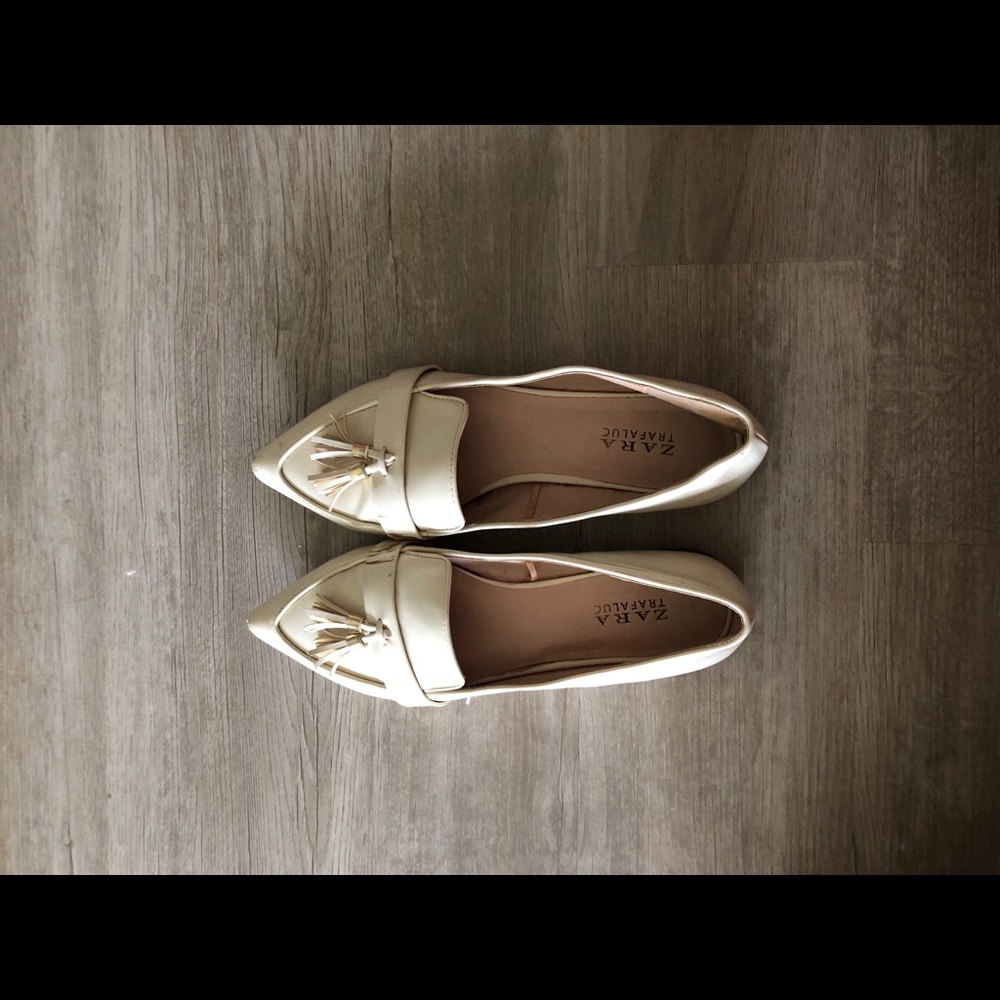 Zara flats